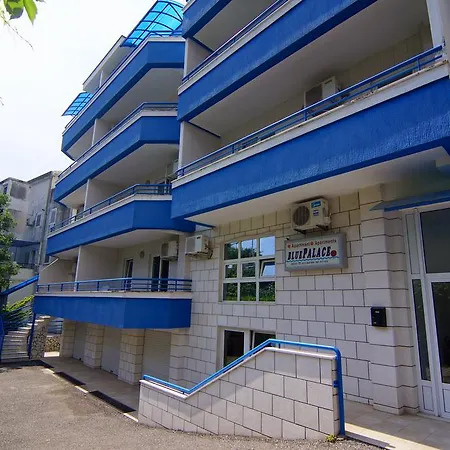 ゲストハウス Blue Palace ブドヴァ